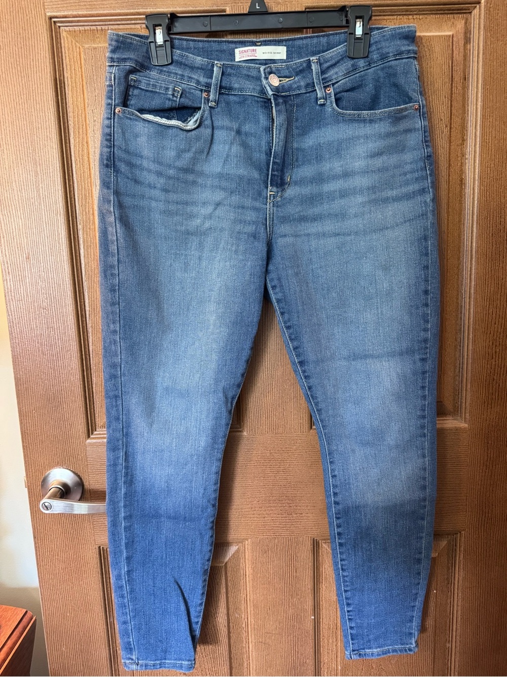 Levi’s Signature Light Wash Mid-Rise Skinny Denim Jeans Size 12S